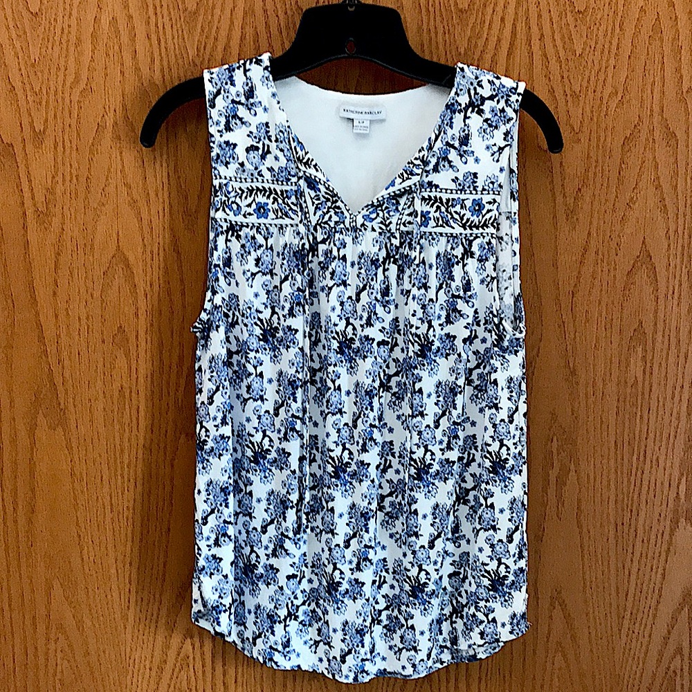 Katherine Barclay Petite  Sleeveless Top Sz SP